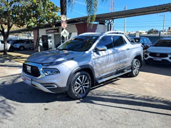 FIAT TORO 2.0 16V TURBO DIESEL RANCH 4WD AT9